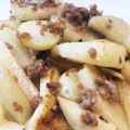 たえpon's cooksnap of when they made 長芋＊鶏挽き＊きのこのバタポン炒め.