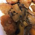 ＊HiRooo＊'s cooksnap of when they made 鶏胸肉のきのこソース.