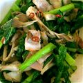 ゆーまちゃん's cooksnap of when they made 菜の花＊しめじ＊ベーコンの柚子胡椒炒め.