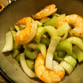 saki1010's cooksnap of when they made セロリと海老のうまだし和え.