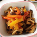 はるブー子's cooksnap of when they made れんこんとしめじのきんぴら.