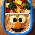 クックLL68PA☆'s cooksnap of when they made 詰めるだけ♡エルモ弁当♡キャラ弁.