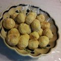 emily-love's cooksnap of when they made 簡単！ブール・ド・ネージュ☆スノーボール.