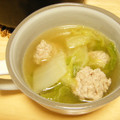 テディー１'s cooksnap of when they made 簡単＊白菜と鶏つくねの鶏ガラスープ.