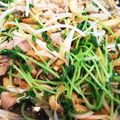 いちごクック's cooksnap of when they made 豆苗と鶏もも炒め♡.