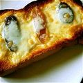 ｍａｒしゃん's cooksnap of when they made ＊奈良漬けチーズのっけトースト＊.