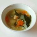 萌華＊゜'s cooksnap of when they made ＊わかめとウィンナーのスープ.