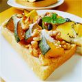 しじみごはん's cooksnap of when they made ピーナッツクリーム・南瓜・胡桃のトースト.