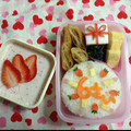 あっちゃんmam's cooksnap of when they made おめでとう♪　誕生日の娘のお弁当☆.