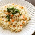 ○かづこ○'s cooksnap of when they made mフライパンdeえびとごぼうの本格ピラフ.