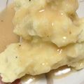 たろべえ2000's cooksnap of when they made チキンとマッシュポテトのグレイビーソース.