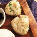 まちゃらぶ's cooksnap of when they made しらすと鰹節のおにぎり。.