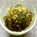 さとるのママ's cooksnap of when they made 簡単ふきの葉の梅肉炒め.