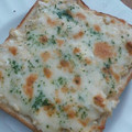 さーﾁｬﾝやーﾁｬﾝ's cooksnap of when they made 簡単☆エノキトースト.