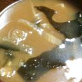キジトラとハチワレ's cooksnap of when they made 切干大根、わかめ、薄揚げのお味噌汁.
