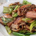 まっぴーこ's cooksnap of when they made きのこと魚肉ソーセージのバタポン炒め.