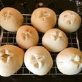 moyokomi's cooksnap of when they made りんごとクリームチーズのパン.