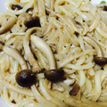 sourcil's cooksnap of when they made 簡単！きのこのバター醤油焼きうどん.