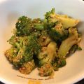 sararaママ's cooksnap of when they made 簡単~ブロッコリーの胡麻和え.