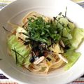 まめけん's cooksnap of when they made 松茸のお吸い物で簡単和風パスタ.