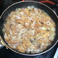 クックQRKWVP☆'s cooksnap of when they made しめじとちくわの卵とじ.