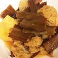 り〜にゃん's cooksnap of when they made じゃがいもと茎わかめの煮物.