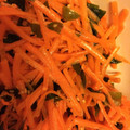 Qookoocoo's cooksnap of when they made 人参ワカメの中華すりおろし生姜ごま塩和え.