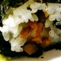 ｺーｼﾞ's cooksnap of when they made １人でウマご飯☆パパッと納豆キムチ巻寿司.