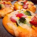 yuukaokd's cooksnap of when they made パン作り初心者さんも【彩りピザパン】.