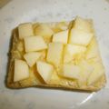 白いぐれーぷ's cooksnap of when they made 豊作☆お芋とりんご×クリチのトースト♡.