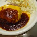 しゅーくりーむママ's cooksnap of when they made 簡単すぎるハンバーグソース.