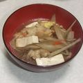 きらり流れ星's cooksnap of when they made あるもの入れちゃえ☆鶏汁.