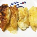 ゆっぴんきぃ's cooksnap of when they made ウィンナー茹卵in餃子の皮でパリ２揚げ★.