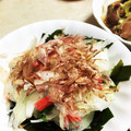 Ｗぷっちん's cooksnap of when they made 簡単！新玉ねぎとワカメとカニカマのサラダ.