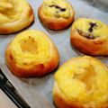 あたまリボン♪'s cooksnap of when they made *ブルーベリーカスタードパン*.