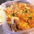 えみ_____'s cooksnap of when they made お弁当、ランチに♪冷凍唐揚げで親子うどん.