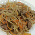 ちゃひmam's cooksnap of when they made 豚と人参ともやしの炒め物♪ご飯が進む！.