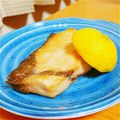 しじみごはん's cooksnap of when they made 香りがよい　柚子かけブリの塩焼き.