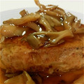yewkiny's cooksnap of when they made 和風きのこのハンバーグソース.