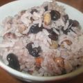 Match's cooksnap of when they made おもてなしに・・・　　黒豆ごはん.