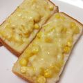 ayaakari's cooksnap of when they made チーズとコーンのトースト.