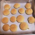 にこすけ25's cooksnap of when they made 簡単な材料で♪サクほろスノーボール★.