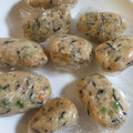 あゆさくま's cooksnap of when they made 離乳食後期☆鮭と野菜の豆腐ハンバーグ.