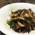 hiromi605's cooksnap of when they made 鶏ゴボウとひじきの煮物　.