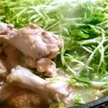 crystaI's cooksnap of when they made 冬★豆苗と手羽元の美肌鍋★.