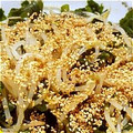 食いしんboys's cooksnap of when they made 水っぽくないワカメともやしの塩ごま和え.