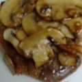 kazukyua's cooksnap of when they made 中国でお馴染み黒胡椒ダレのステーキ.