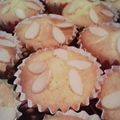 雪青苺's cooksnap of when they made はちみつカップケーキ.