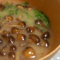 *neige*'s cooksnap of when they made なめこと豆苗のお味噌汁.