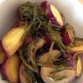 ちかcooking's cooksnap of when they made 切り昆布とさつまいもの煮物.